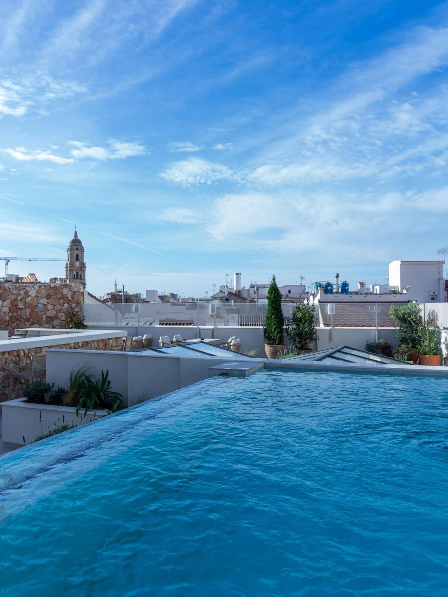 Hotel Well And Come Malaga Ngoại thất bức ảnh